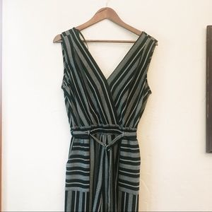 || BRAND NEW || striped jump suit - never worn!